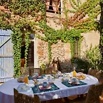 Bed & Breakfast De La Prade Bages (Pyrenees-Orientales)