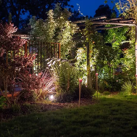 De La Prade Bed & Breakfast 3*